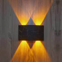 U2 Uranüs Mermer Desenli Işık Süzmeli Çift Yönlü Kendinden Ledli Aplik - Siyah Gold